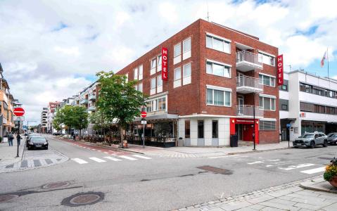Thon Lillestrøm - 30