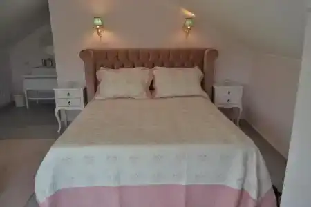 Beyaz Ev Agva - Adult only +15 - 89