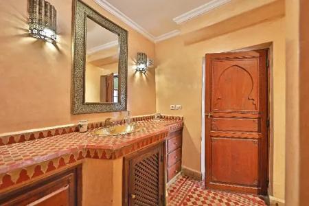 Riad Zayane - 76