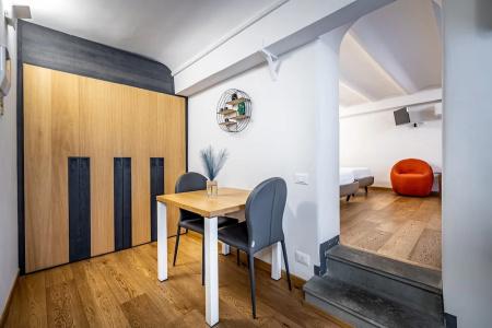 Martelli 6 Suite & - 163