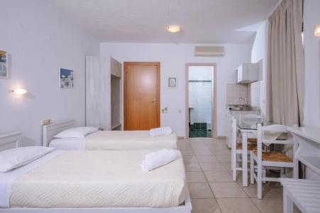 Dionysos & Studios - 49