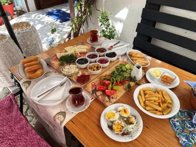 Mai Otel Cunda - 9