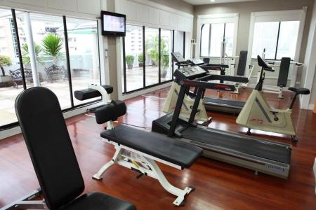 Phachara Suites Sukhumvit - 11