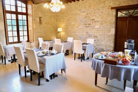 Du Chateau - 24