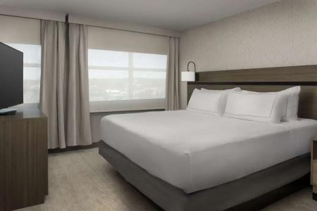 Doubletree by Hilton Hamilton Place - 74