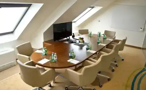 Courtyard by Marriott Belgrade City Center - 19