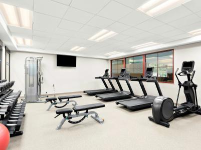 Hampton Inn & Suites - 37