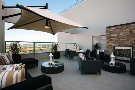 Stamford Plaza - 140