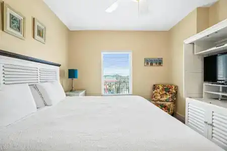 Splash Beach by Panhandle Getaways - 372