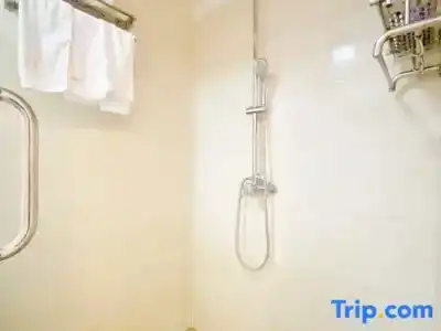 Juxian Boutique Homestay - 9
