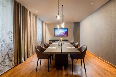 Best Western Premier Victoria - 12