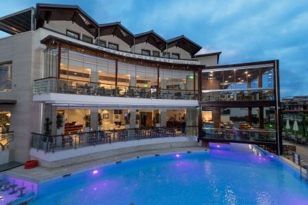 Cosmopolitan & Spa - 18