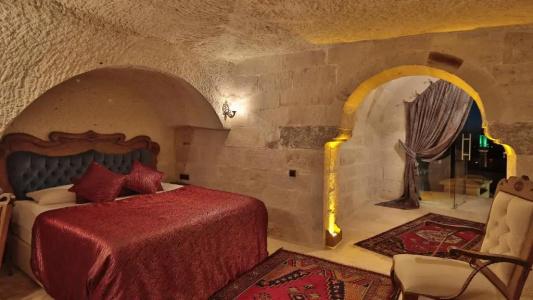 Phocas Cave Suites - 96