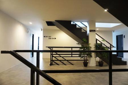 B-Black Chonburi - 9