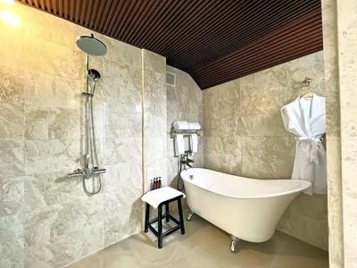 The Blossom Resort – Onsen & Foot Massage Inclusive - 272