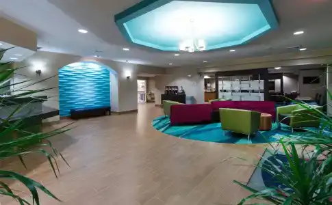SpringHill Suites by Marriott - 13