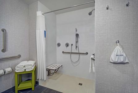 Hampton Inn Las Vegas Strip South, Nv 89123 - 6