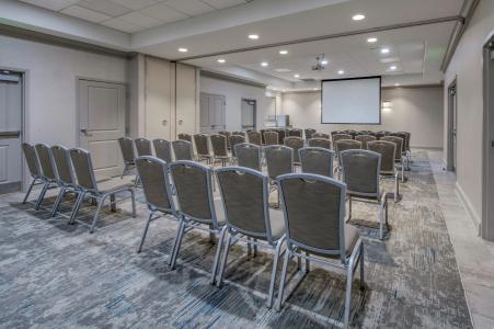 Hilton Garden Inn Southpoint - 18