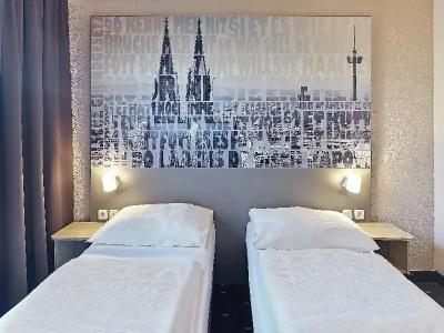 ibis budget Köln Marsdorf - 44