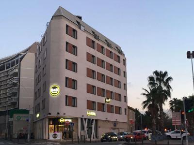 B&B hôtel Marseille Centre La Timone - 0