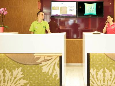 ibis Styles Tours Centre - 20