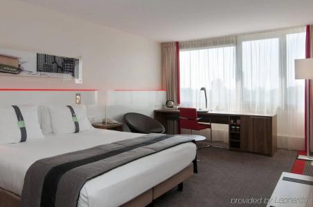 Holiday Inn Eindhoven Centre, An Ihg - 4