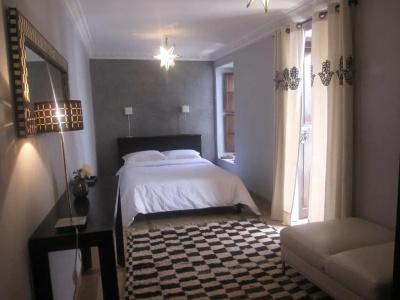 Riad Azza - 18