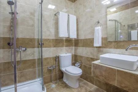Premier Old Gates - 28