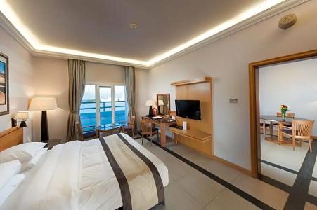 Ramada Qurum Beach - 50