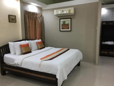 Q Zone Boutique House - 2