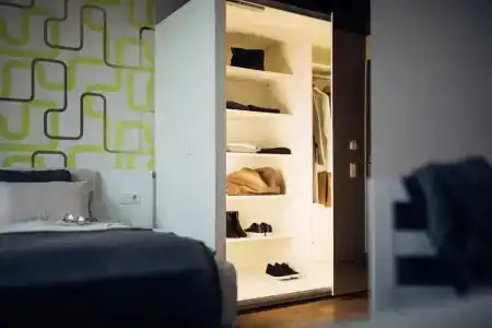 harry's home & - 60