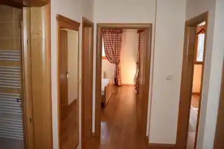 ApartSnjezna Kraljica - 57