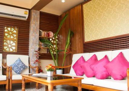 Bangtao Varee Beach - 2