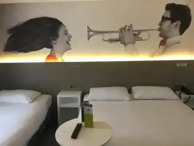 ibis Styles London Kensington - 20