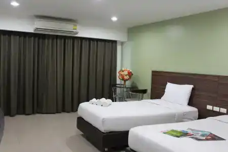 14 Place - 82