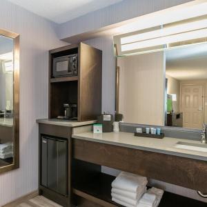 Rockport Inn and Suites - 22