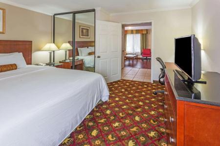 Howard Johnson by Wyndham - 31
