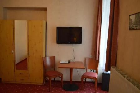 Pension Walzerstadt - 50
