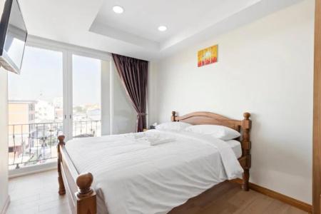 Royale 8 Ville Guest House - 4