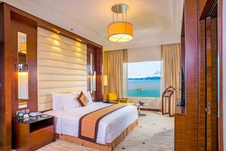 Royal Halong - 62