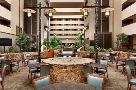 Embassy Suites by Hilton Will Rogers Airport - 30