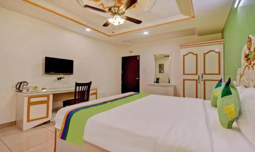 Treebo Trend Raj Elegance Nagavara - 113
