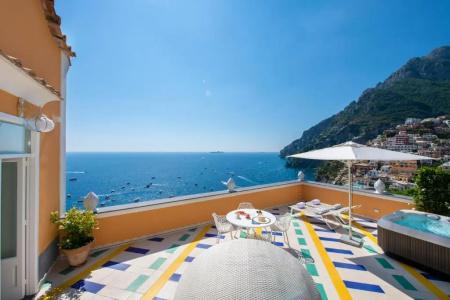 Eden Roc Suites - 465