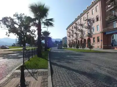 Apartment Gamarjoba Batumi - 11