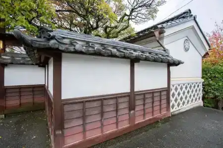 Higashiishikawa Ryokan - 0