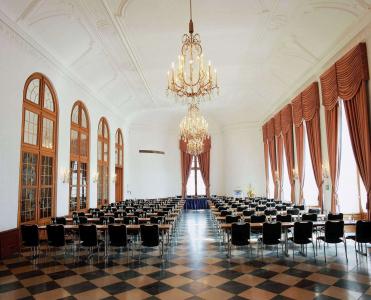 Maritim Am Schlossgarten - 18