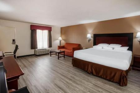 Days Inn & Suites by Wyndham - 34
