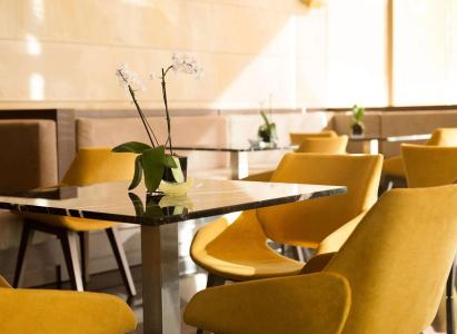 Njv Athens Plaza - 16