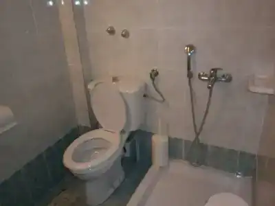 Zoe - 27