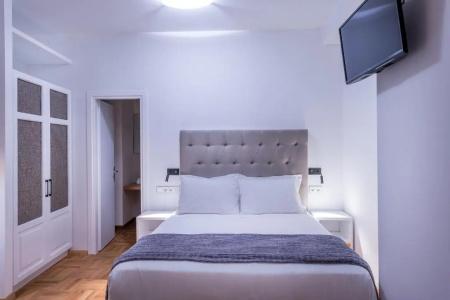 Shapes Luxury Suites - 103